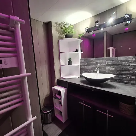 Loveroom Sexyloveroom Bed and breakfast Rivesaltes