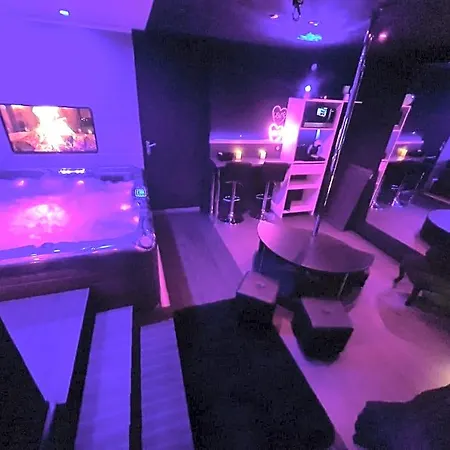 فندق مبيت وإفطار Loveroom Sexyloveroom ريفسالت